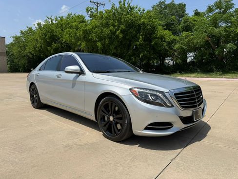 Used 2016 Mercedes-Benz S 550 Sedan image 7