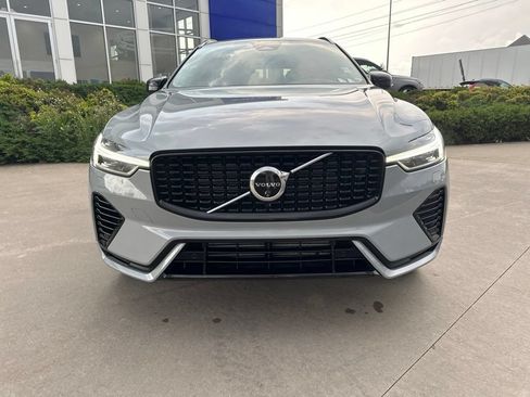 Certified 2025 Volvo XC60 T8 Plus w/ Protection Package Premier AWD/4WD image 2