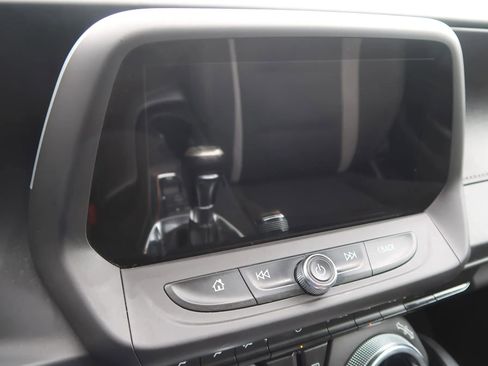 Used 2022 Chevrolet Camaro SS RWD image 30