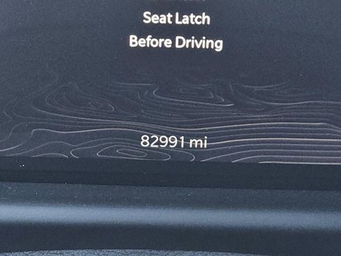 Used 2023 Jeep Wagoneer Series III w/ Preferred Equipment Group image 19