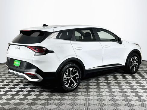 Used 2025 Kia Sportage EX FWD image 8
