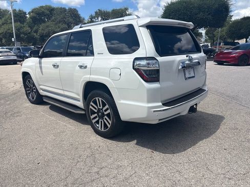Used 2017 Toyota 4Runner Limited RWD image 3