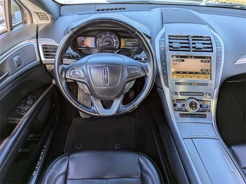 Used 2019 Lincoln MKZ Premiere image 15