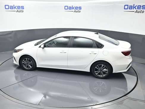 Certified 2024 Kia Forte LXS FWD image 45