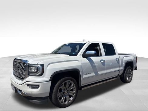 Used 2018 GMC Sierra 1500 Denali w/ Denali Ultimate Package AWD/4WD image 2