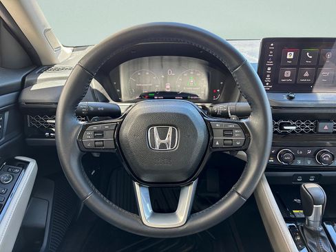 Certified 2024 Honda Accord Touring image 18