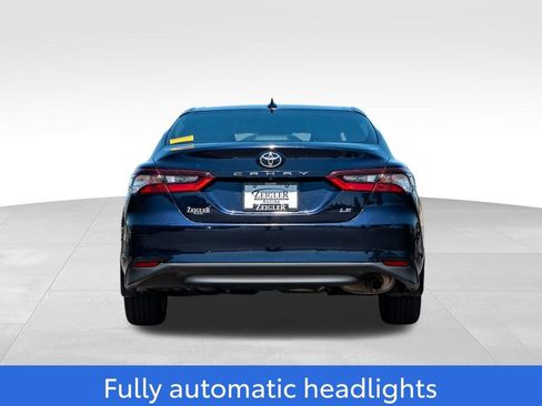 Used 2022 Toyota Camry LE FWD image 6