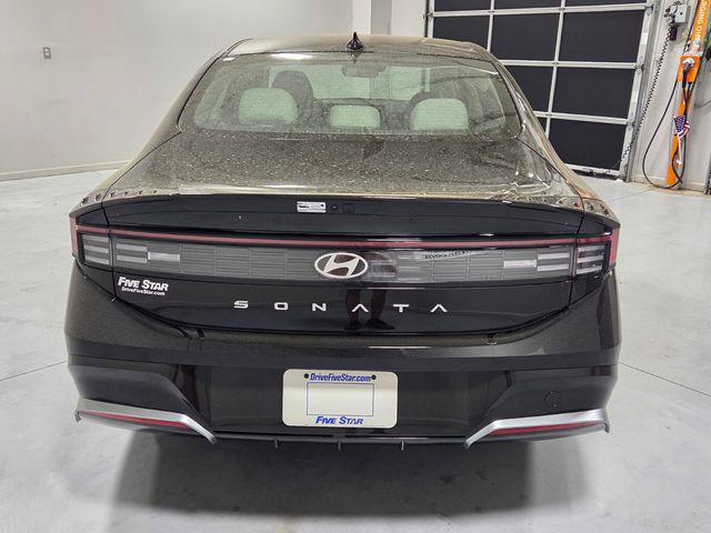 New 2026 Hyundai Sonata SEL FWD image 10