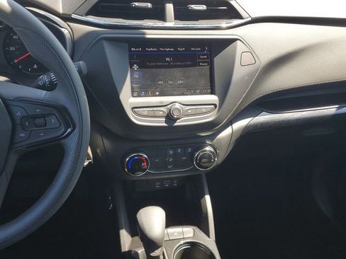 Certified 2023 Chevrolet TrailBlazer LS FWD image 20