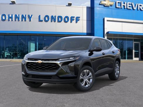 New 2026 Chevrolet Trax LS FWD image 6