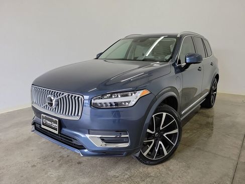 Used 2022 Volvo XC90 T8 Inscription Expression w/ Advanced Package AWD/4WD image 35