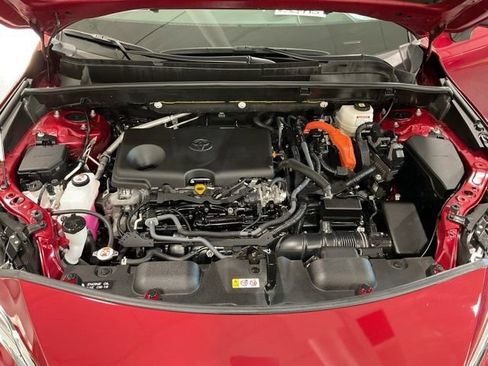 Used 2023 Toyota Venza Limited image 22