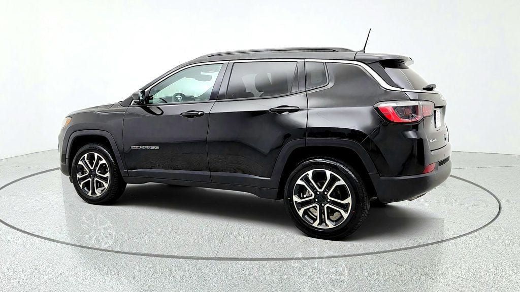 Used 2023 Jeep Compass Limited AWD/4WD image 7