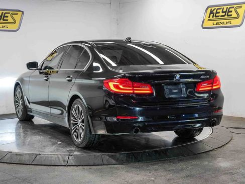 Used 2018 BMW 530i RWD image 2