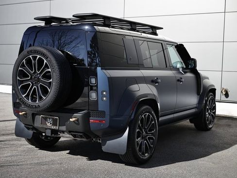 New 2026 Land Rover Defender 110 OCTA image 17