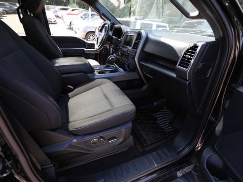 Used 2018 Ford F150 XLT w/ Equipment Group 302A Luxury AWD/4WD image 13