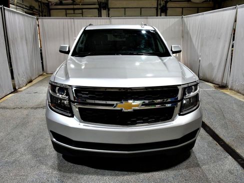 Used 2016 Chevrolet Suburban LT AWD/4WD image 23