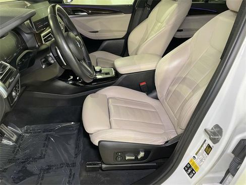 Used 2022 BMW X3 M40i image 5