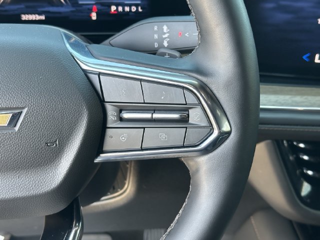Used 2025 Chevrolet Tahoe High Country AWD/4WD image 15