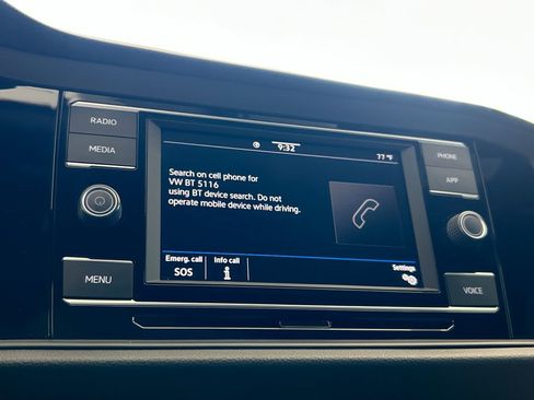 Certified 2021 Volkswagen Jetta R-Line FWD image 22