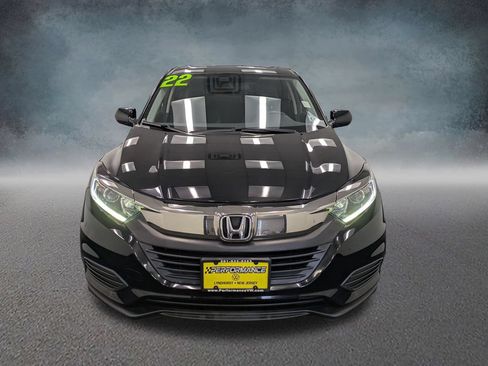 Used 2022 Honda HR-V LX image 2