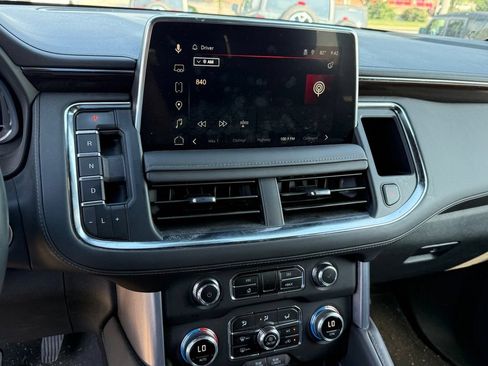 Used 2024 GMC Yukon XL SLE w/ Max Trailering Package AWD/4WD image 19