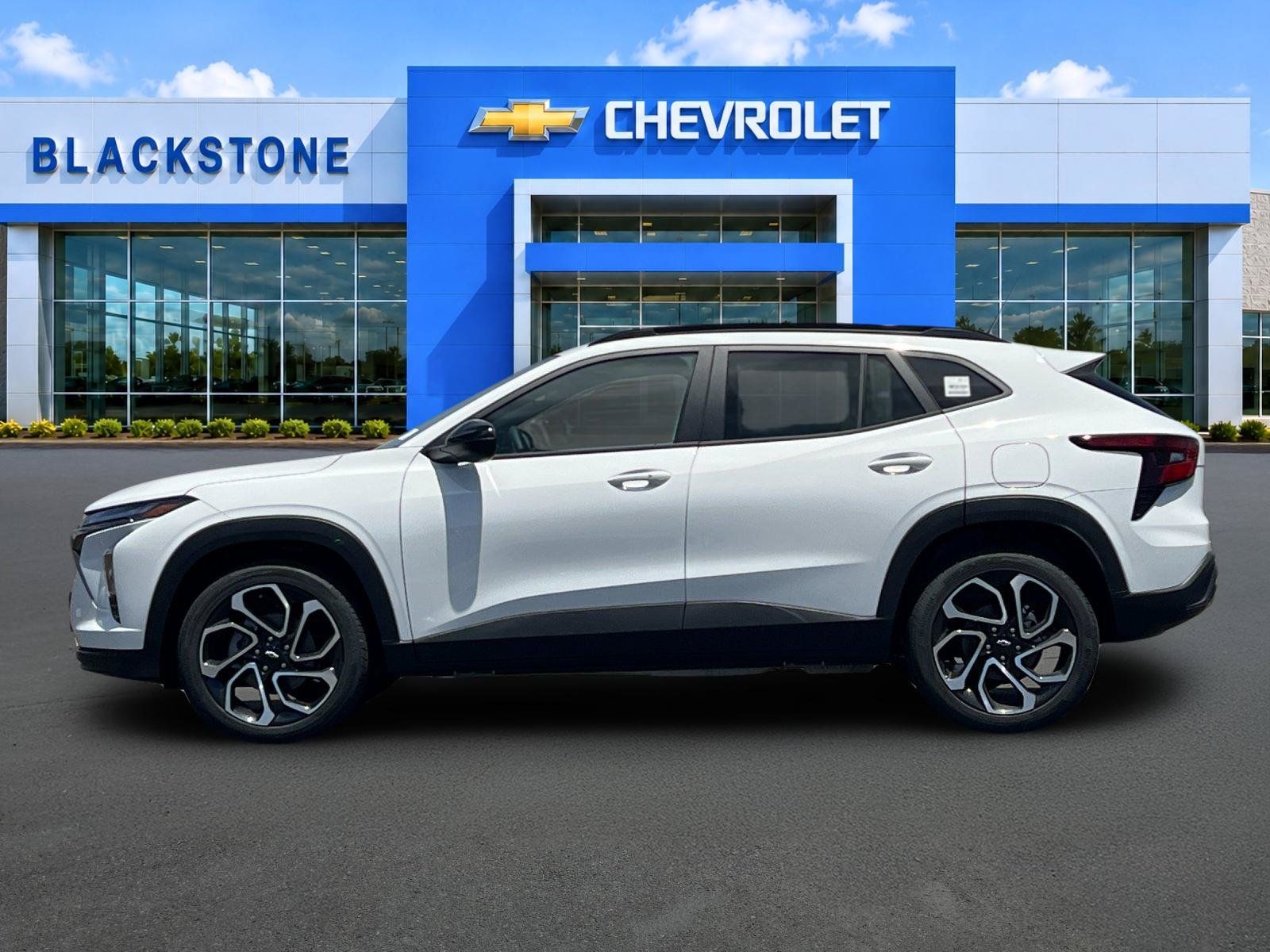 New 2026 Chevrolet Trax RS w/ Driver Confidence Package FWD image 3