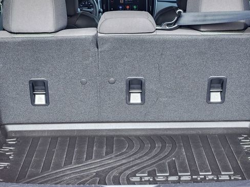 Used 2024 Subaru Crosstrek 2.0i Premium w/ Crosstrek Mirror Package image 20