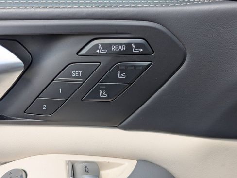 Used 2024 BMW ALPINA XB7 AWD/4WD image 20