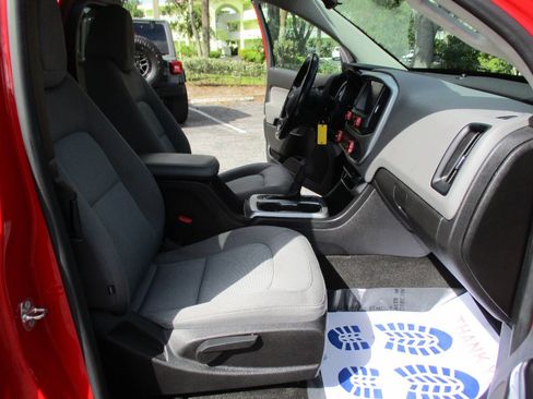 Used 2018 Chevrolet Colorado LT image 27