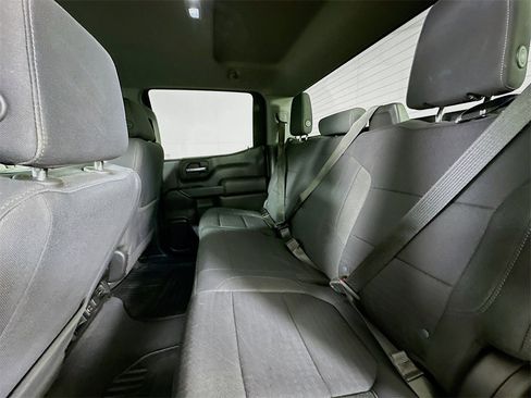Used 2021 Chevrolet Silverado 1500 LT image 12