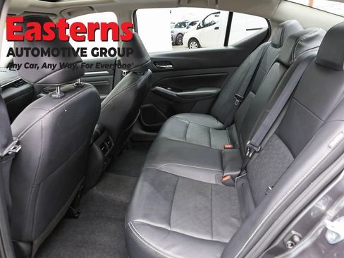 Used 2023 Nissan Altima 2.5 SL AWD/4WD image 21