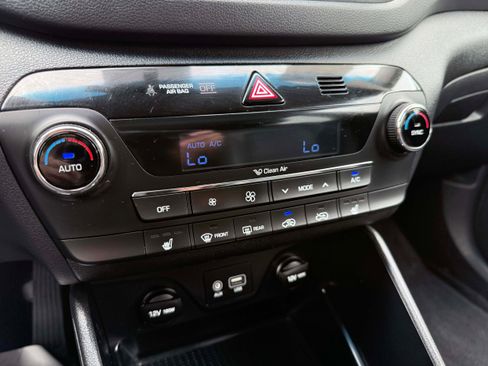 Used 2018 Hyundai Tucson SEL Plus FWD image 23