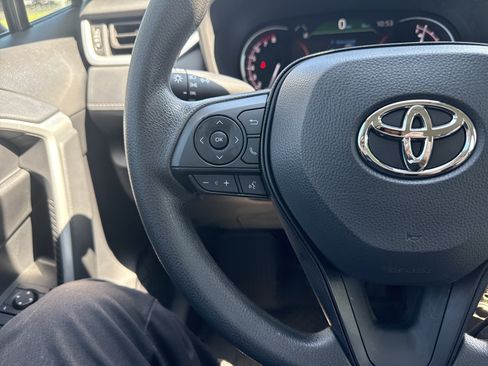Used 2025 Toyota RAV4 LE FWD image 19