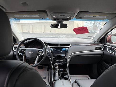 Used 2017 Cadillac XTS Luxury image 28