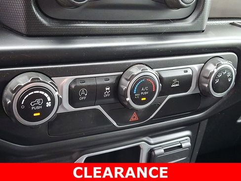 Used 2021 Jeep Wrangler Unlimited Sport image 15