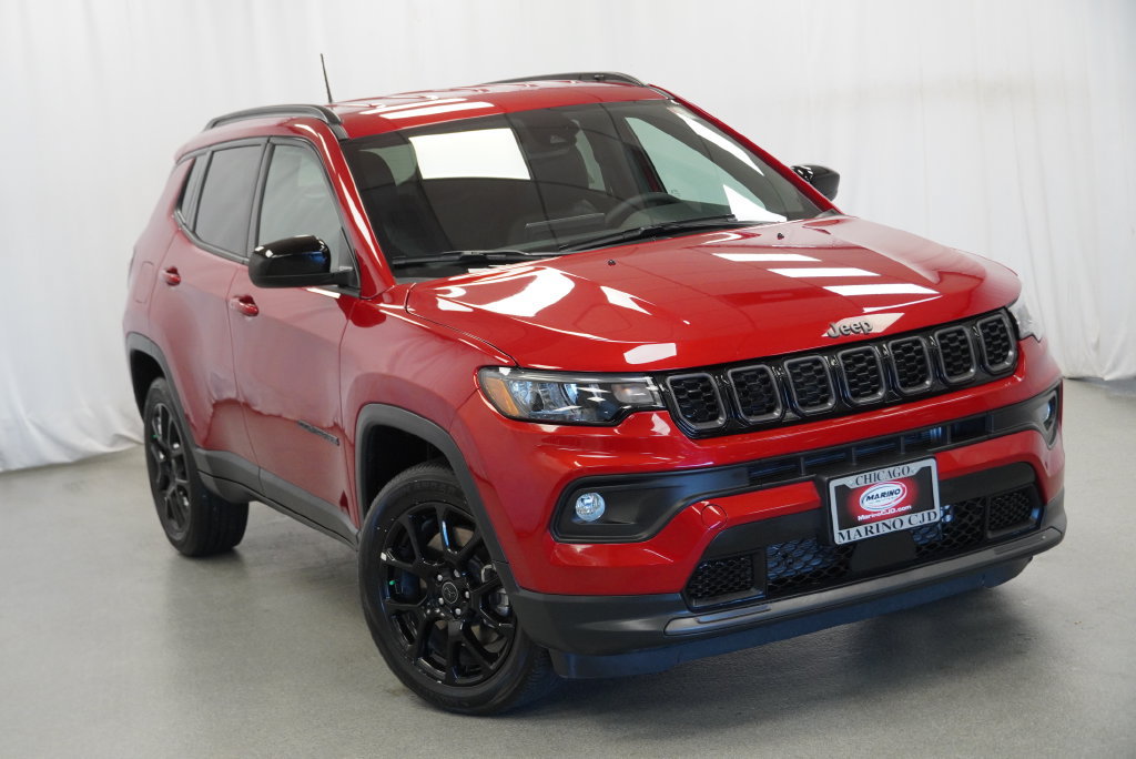 Used 2026 Jeep Compass Latitude AWD/4WD image 13
