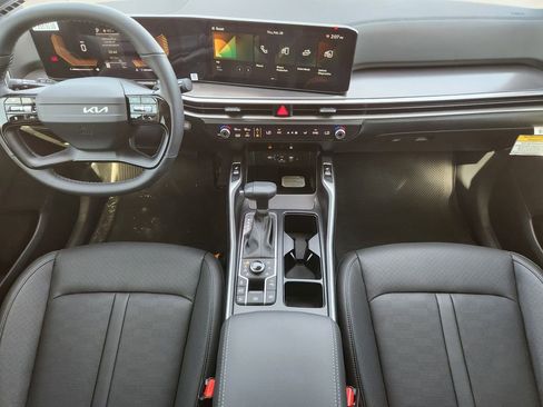 New 2026 Kia Sorento S image 18