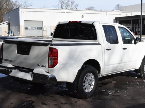 Used 2016 Nissan Frontier SV w/ SV Value Truck Package image 4