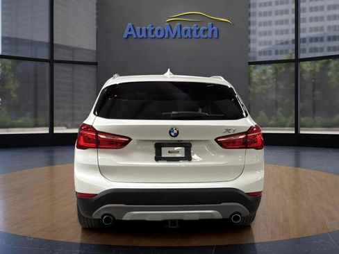 Used 2017 BMW X1 xDrive28i image 8