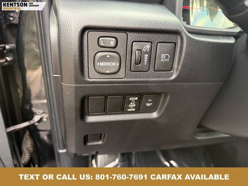 Used 2022 Toyota 4Runner TRD Off-Road Premium w/ Moonroof Package AWD/4WD image 20