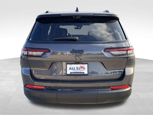 New 2025 Jeep Grand Cherokee L Limited w/ Luxury Tech Group II RWD image 8