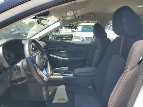 Certified 2023 Nissan Sentra SR image 9