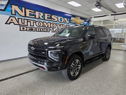 Used 2025 Chevrolet Tahoe Z71 w/ Z71 Off-Road Package AWD/4WD image 1