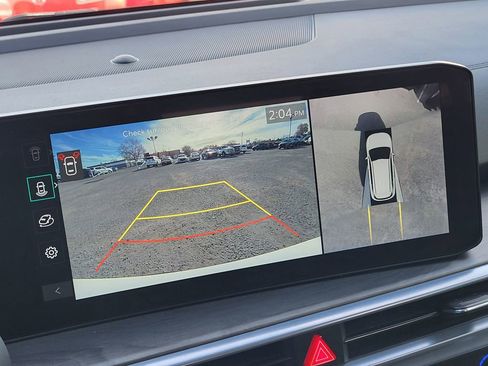 Used 2024 Kia Sorento SX image 17