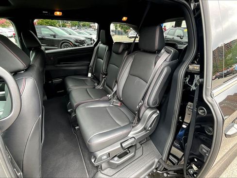 Used 2023 Honda Odyssey Sport image 28