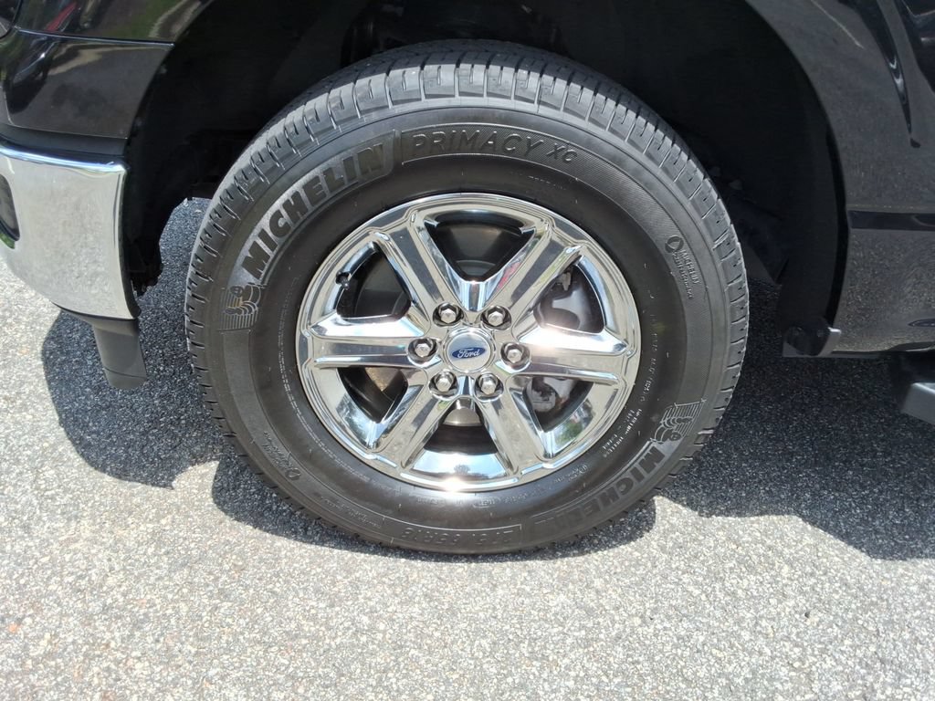 Used 2025 Ford F150 XLT w/ Equipment Group 302A MID AWD/4WD image 10