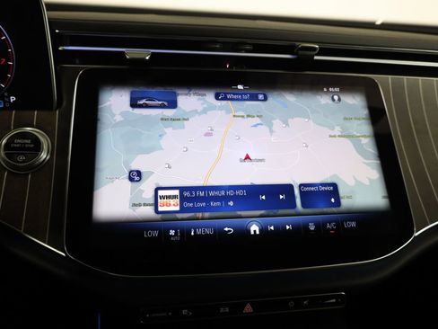 Used 2025 Mercedes-Benz E 450 4MATIC Sedan image 14