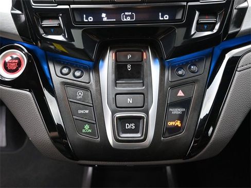 Used 2019 Honda Odyssey Elite image 9