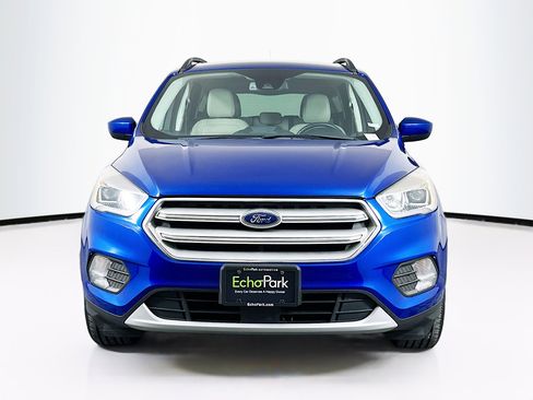 Used 2019 Ford Escape SEL AWD/4WD image 2